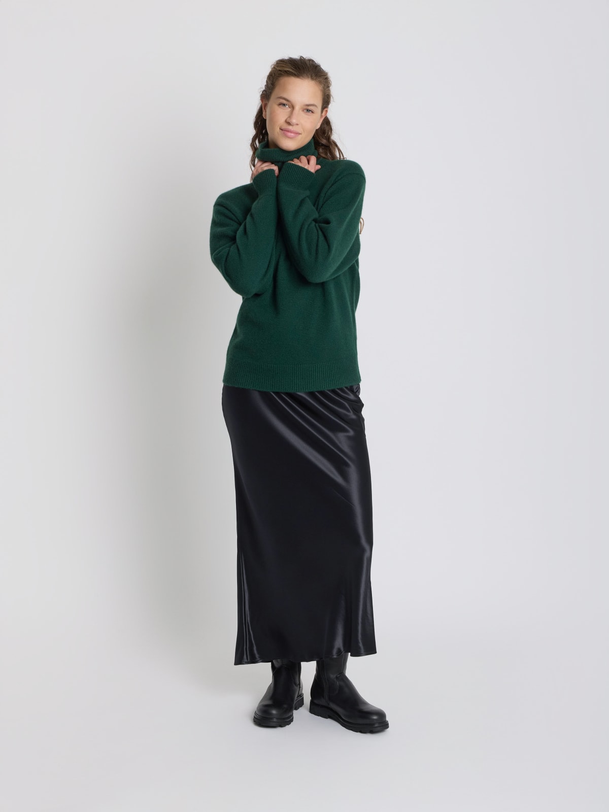 green cashmere Ab jumper