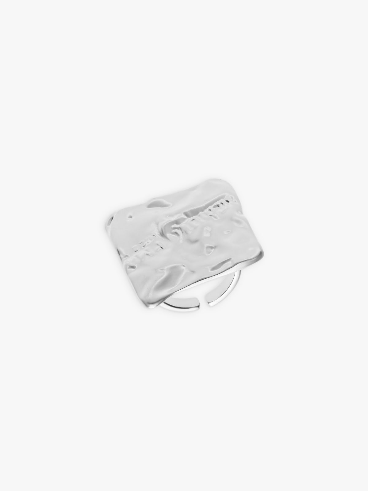 metallic Froissé square ring in brass