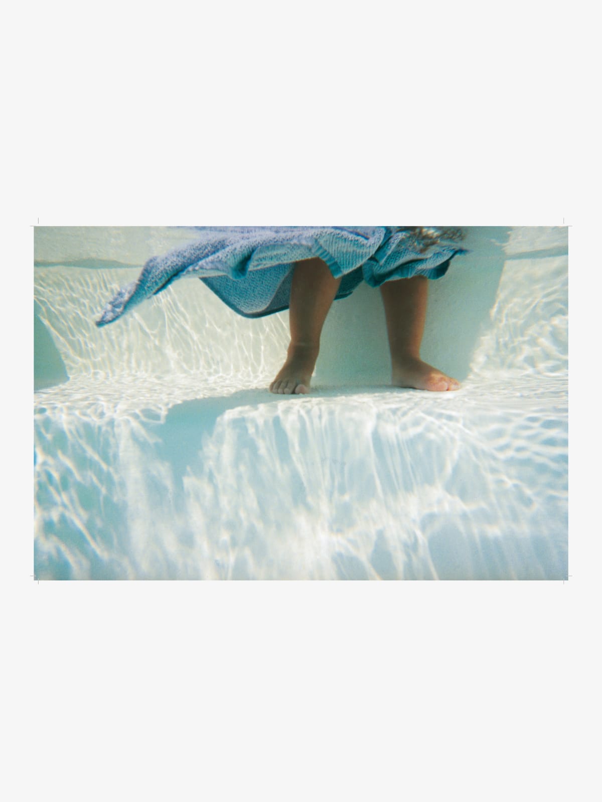 poster les pieds dans l'eau