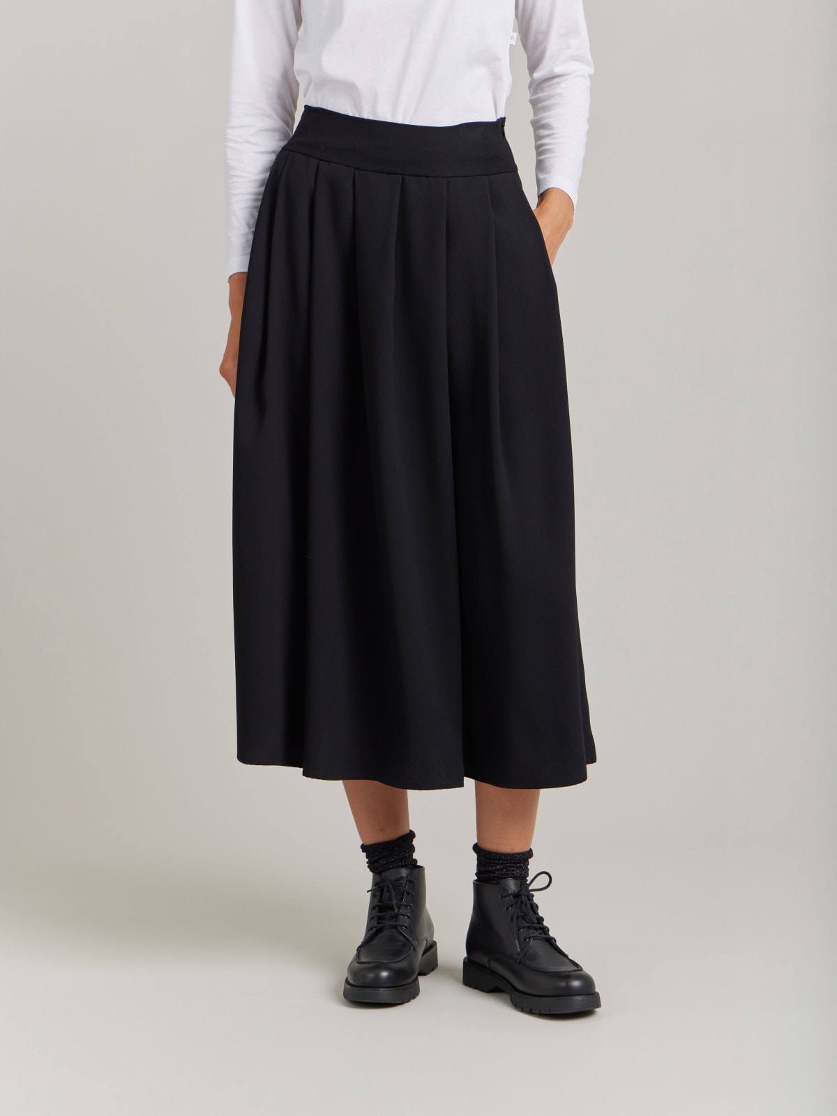 black polyester Grand Hotel skirt