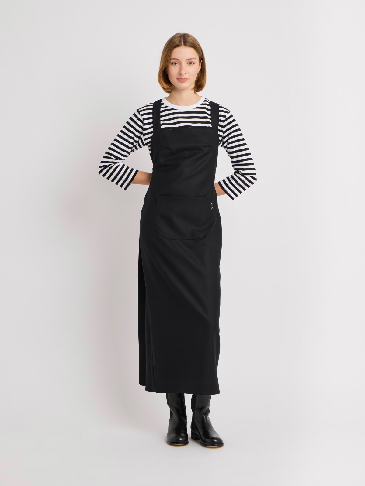 black wool gabardine Lubéron dress